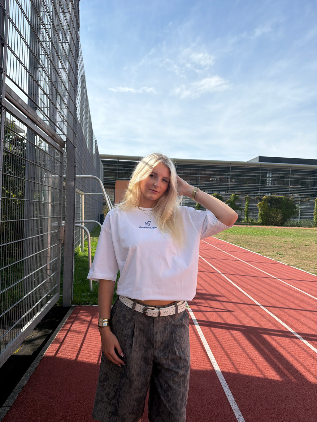 Design Control Tee White